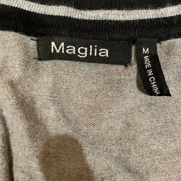 Grey and black varsity style cardigan with pockets - Picture 3 of 4